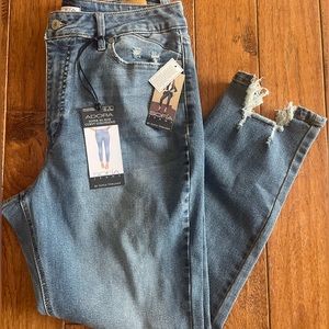 SOFIA HI-RISE CURVY GIRLFRIEND JEANS SIZE 10